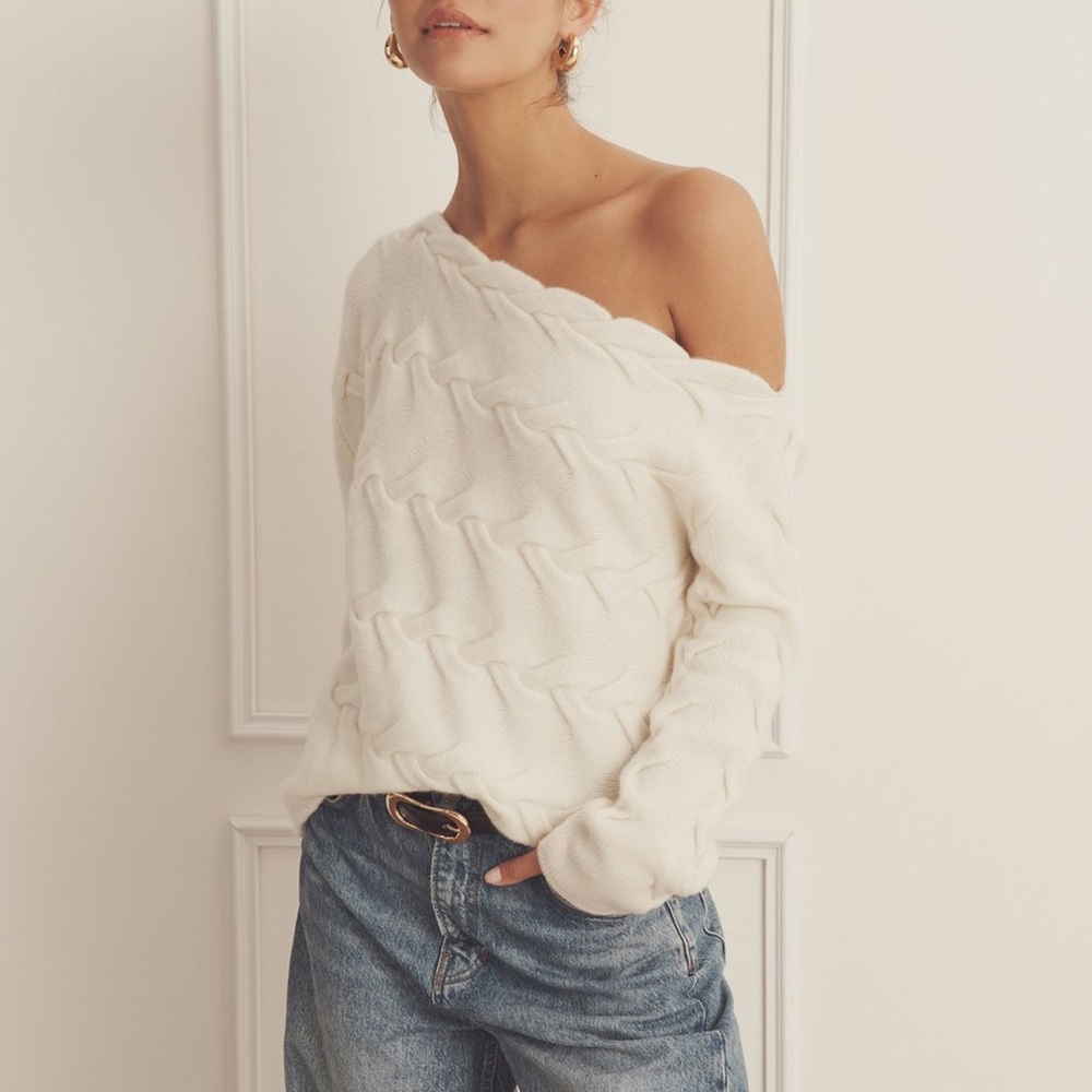 NAADAM Off-Shoulder Cable Knit Sweater in Ivory RARE!!